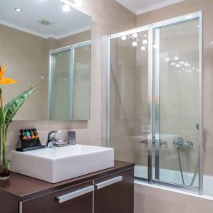 d9e27ff6-74ae-40f7-84c6-fa2afbe225e4